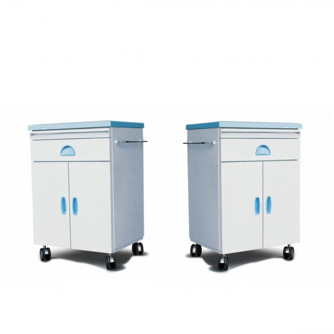 De blauwe lijst van het het ziekenhuisbed met vier wielen voor het ziekenhuisgebruik 0