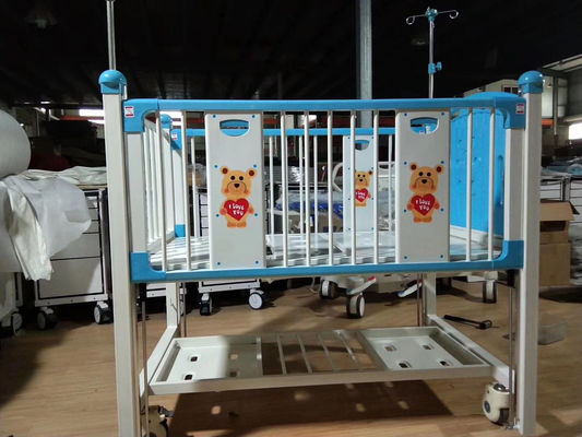 De stille Rem rijdt 1770*705mm Medisch Pediatrisch Bed