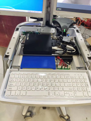 De medische Geïntegreerde Bewegende van de de Legeringscomputer van het Karretjealuminium kar van Worksation