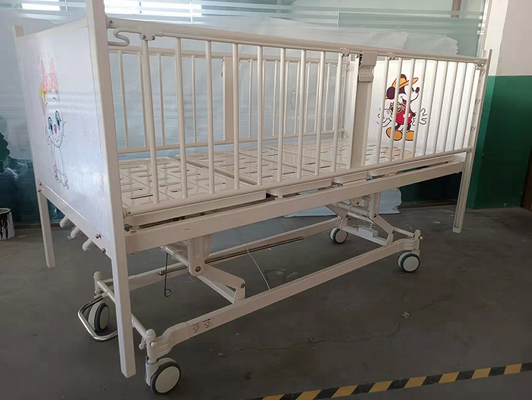 De witte Voederbak van de het Ziekenhuisbaby met Beschikbare OEM van Beeldverhaalbeelden