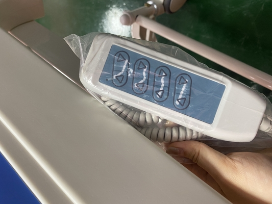 Het witte medische bed van het drie functie elektrische bed voor het ziekenhuisafdeling