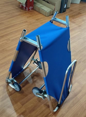 Blauwe 600D, pvc met een laag bedekte de doek vouwende brancard van Oxford is gemakkelijk schoon te maken